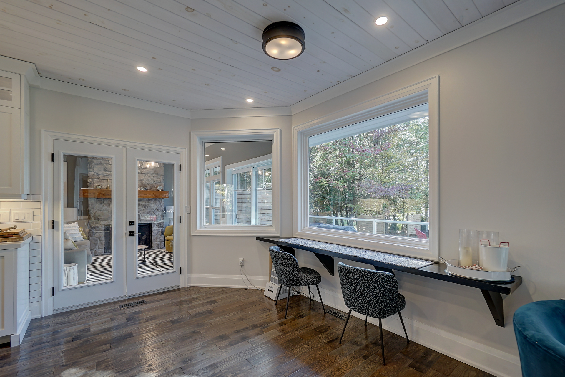 1077 Shennamere-23 1077 Shennamere 23
